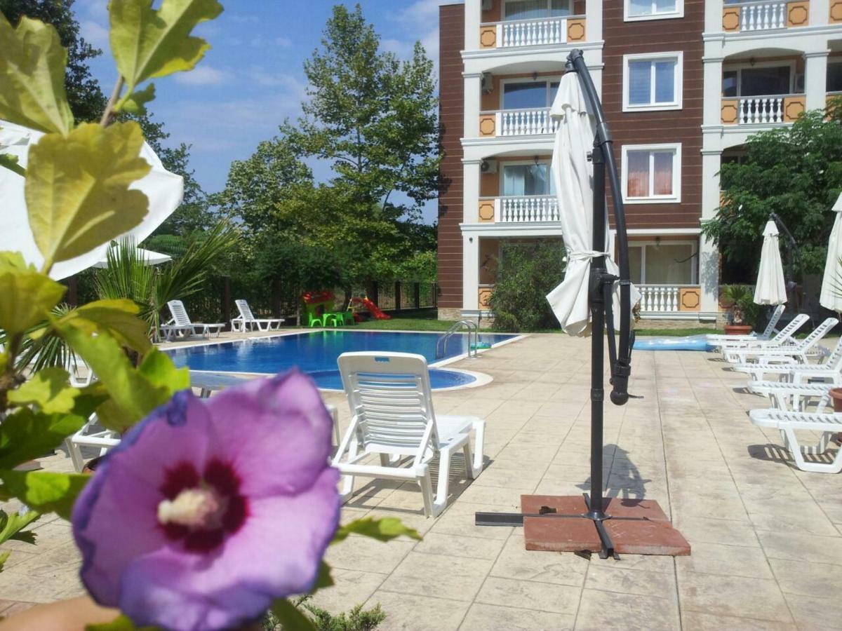 Villa Aria Complex ซันนีบีช ภายนอก รูปภาพ