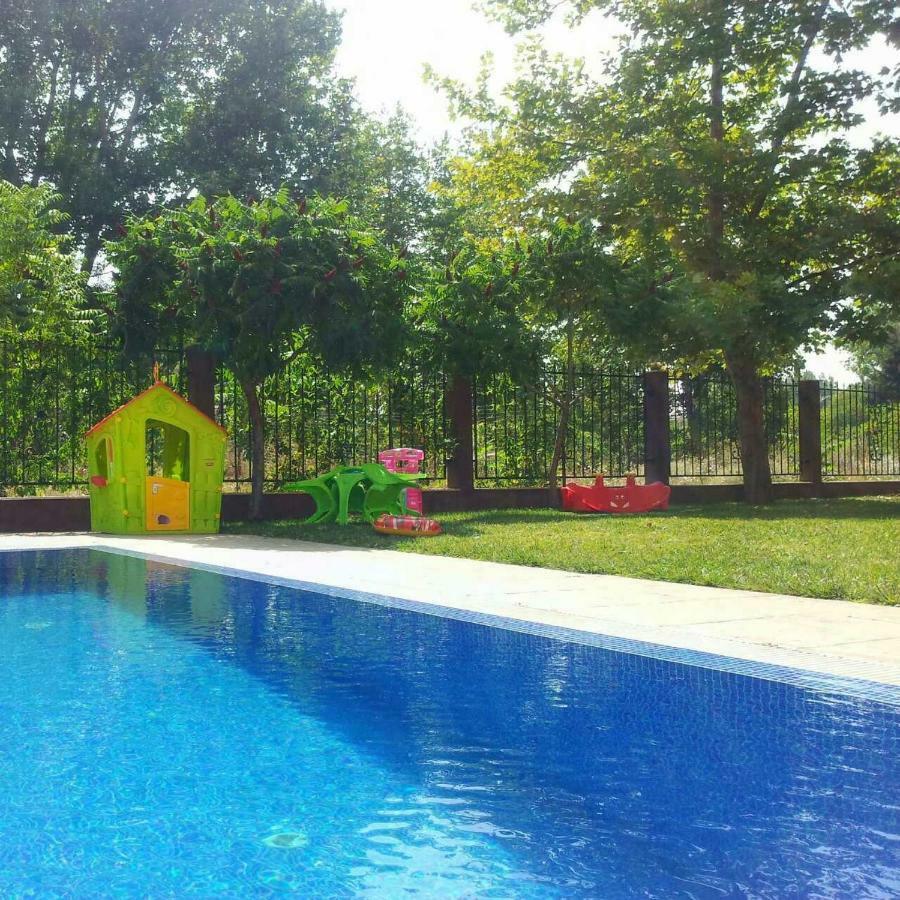 Villa Aria Complex ซันนีบีช ภายนอก รูปภาพ